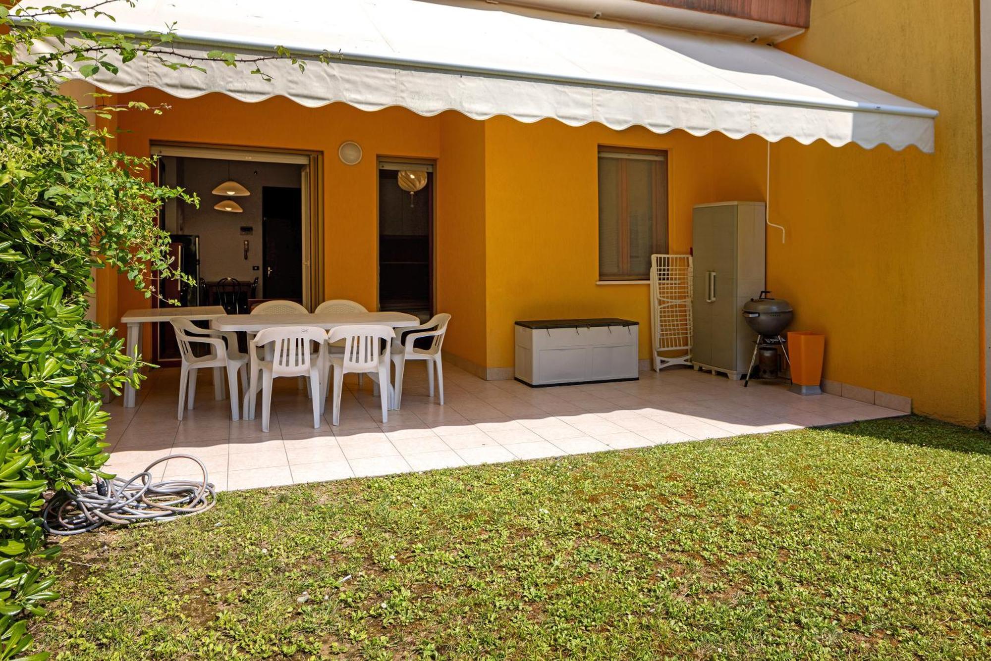 Apartment Lira Con Giardino Bibione
